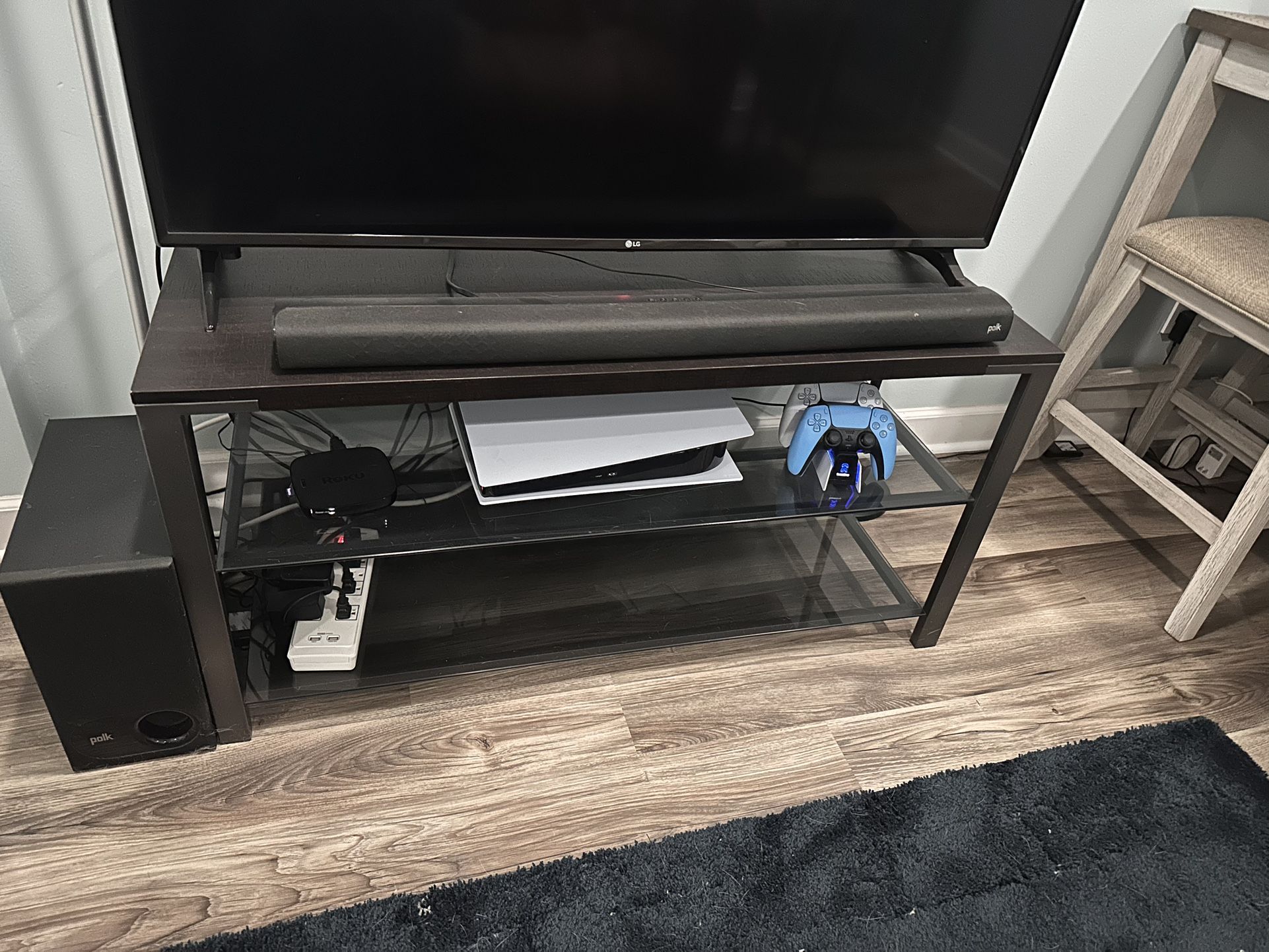 TV Stand 