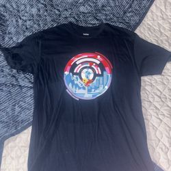 Pokemon GO T Shirt Size M