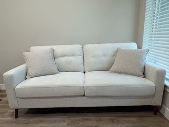 Living Spaces Light Gray Sofa – Like New