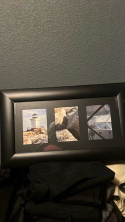 Black picture frame