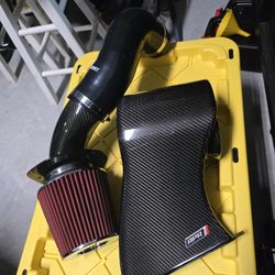 VW GTI Carbon Intake