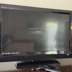 32 in TV & Fire Stick