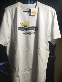 Life is good Cadillac & Surf board XL t-shirt