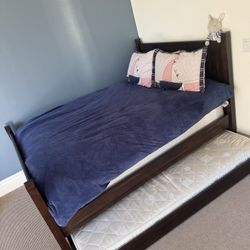 Used Pottery barn Queen Bed