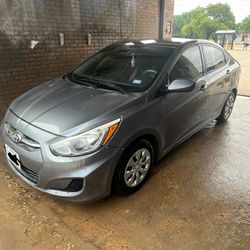 2016 Hyundai Accent 