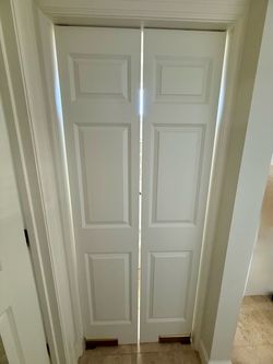 White 3-Panel Cafe Doors