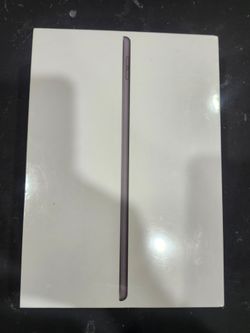 Brand New Sealed iPad 7th Gen 32GB + Defender Case – $200