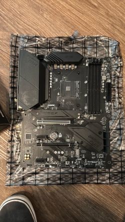 B550 gaming plus AMD Motherboard