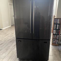 Extra Large Refrigerator. 