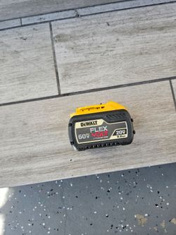 Dewalt flexvolt 60v 9.0 battery  is not charging