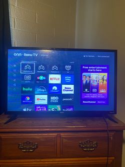 32 inch Roku television with remote