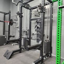 ⚫️ COMPLETE BUMPER PLATES WEIGHT SET PAIRS OF 45s, 35s, 25s,10s. ( BRAND NEW IN THE BOX)