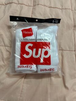 Supreme x Hanes Cushion Crew Socks 4-Pack