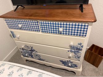 dresser and nightstand