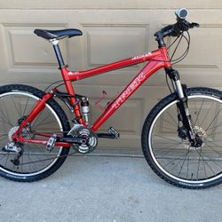 Trek FuelEx Mountain Bike