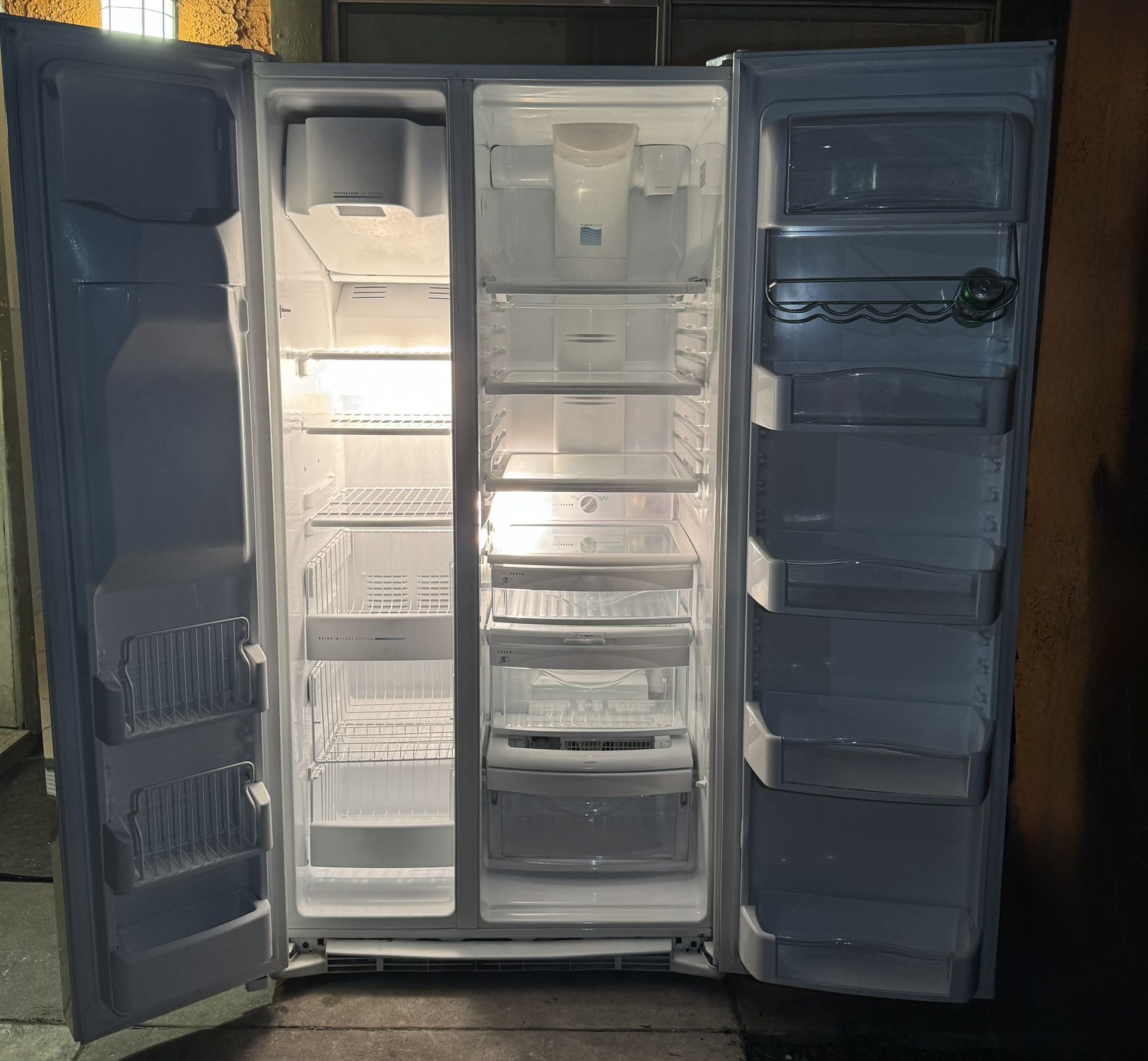 GE White Refrigerator