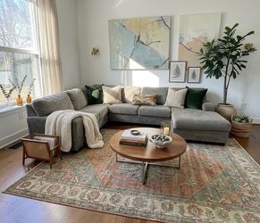 ASHLEY FURNITURE GRAY 3- PIECE SECTIONAL w/ CHAISE (FREE DELIVERY) (Clifton Heights PA 19018)