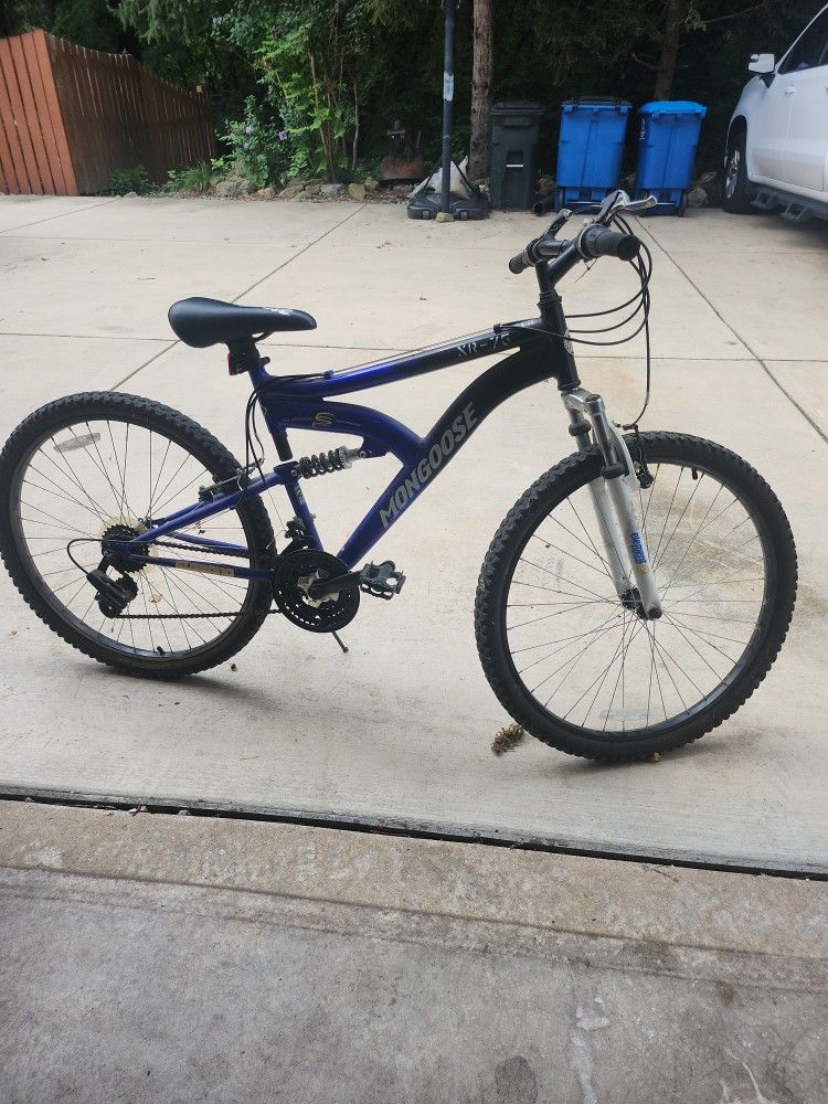 Mongoose XR-75 BIKE