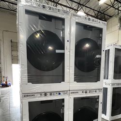 5.3 CU FT Samsung All In One Washer/Dryer Brand New
