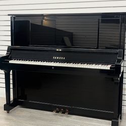 Stunning Condition 1990 Yamaha UX5 Upright Piano Free Delivery And Tuning Plus New Adjustable Bench