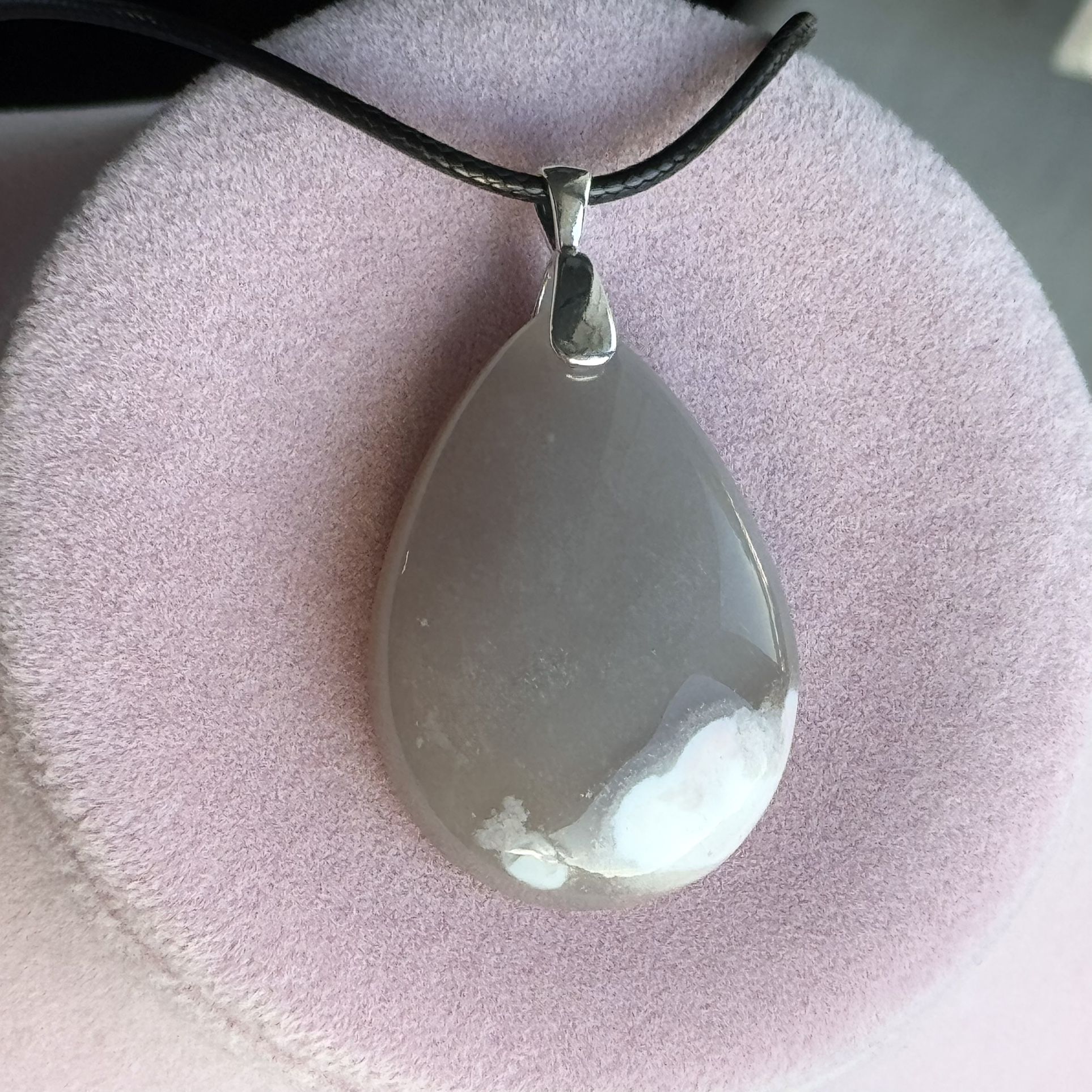 Flower Agate Necklace ๐ธ