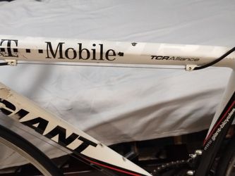 ■ giant tcr alliance t-mobile T-Mobile Giant TCR Alliance for Sale in Seattle, WA - OfferUp