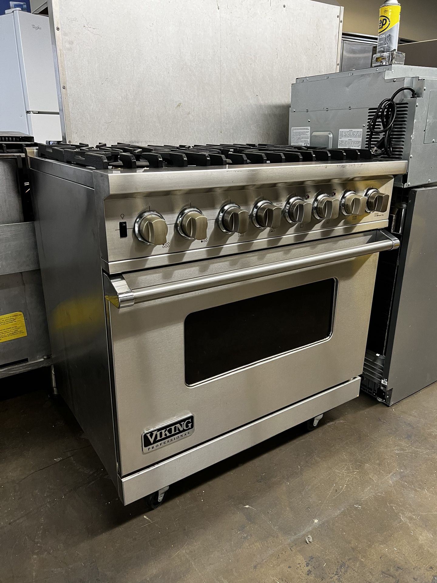Viking 36”Wide Dual Fuel Range Stove Stainless Steel 6 Burners