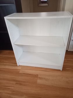 WHITE SHELF