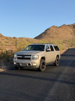 2009 Chevy Suburban 2500 6.0 V8 4X4