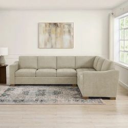 Thomasville Ellsford 2-Piece Fabric Sectional Beige