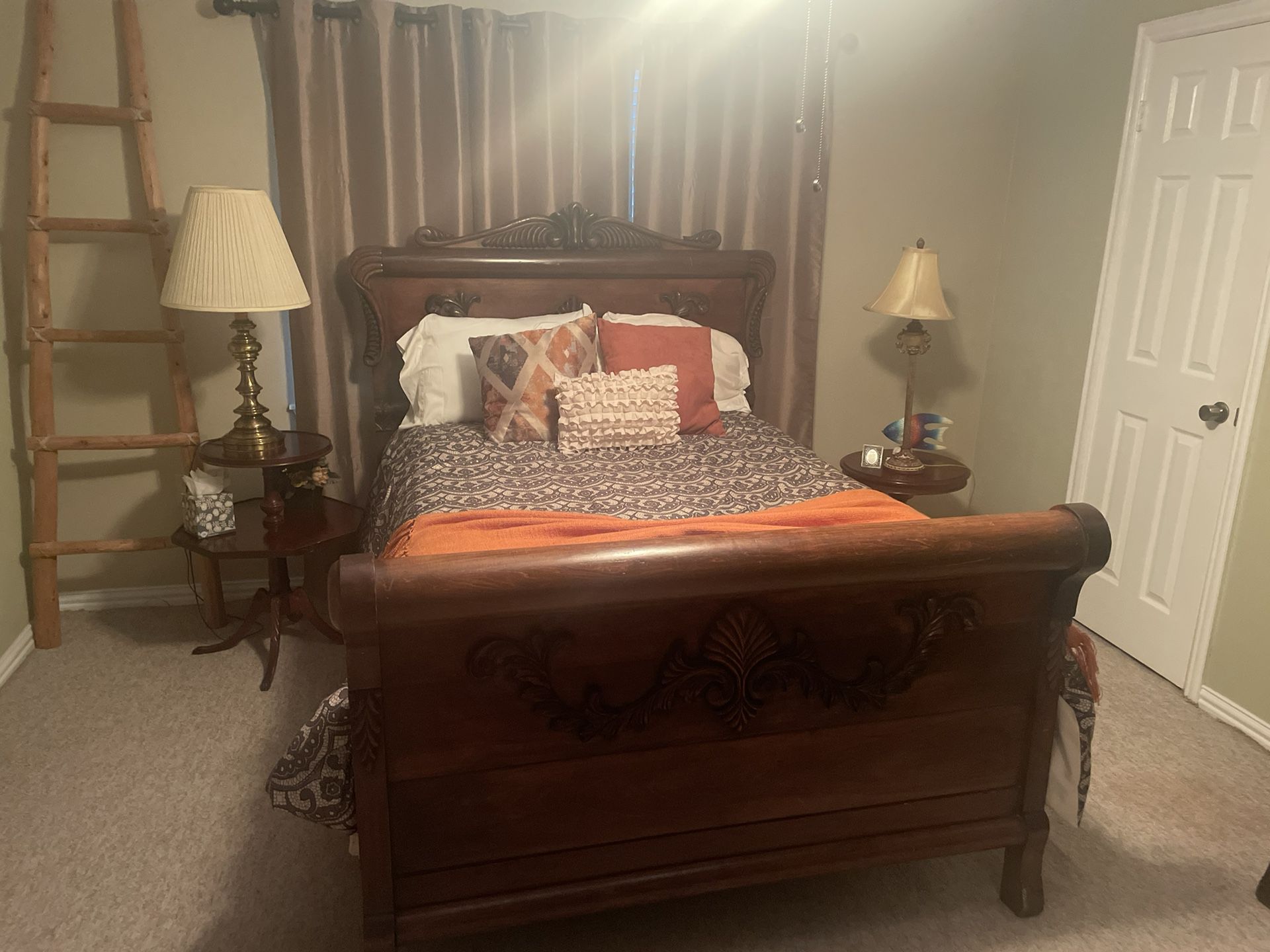Antique Bedroom Suite 