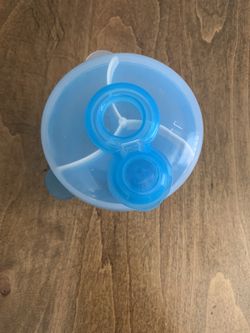 Munchkin Formula On The Go Dispenser 