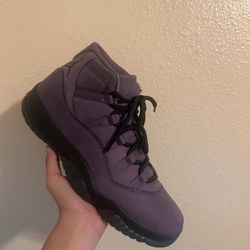 Jordan 11 Mojave