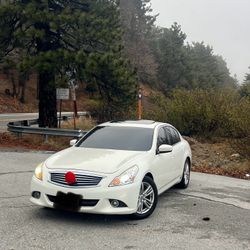 2011 G37 Sedan