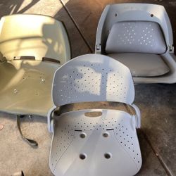 Folding Fish Boat Chairs With A Universal Mount 