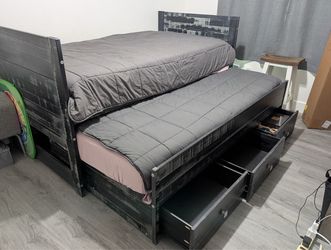 Trundle Bed