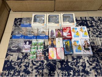 Anime Toys/Stautes Lot Of 26 Brand New