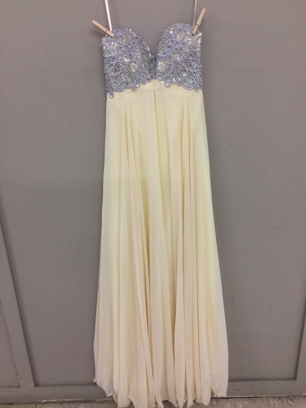 Gorgeous xs corset back prom/formal dress/gown