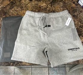 Dark oatmeal essential shorts
