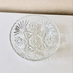 Decorative Glass Serving Bowl (Cut Crystal Style)