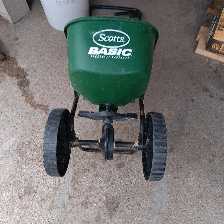 Broadcast Spreader