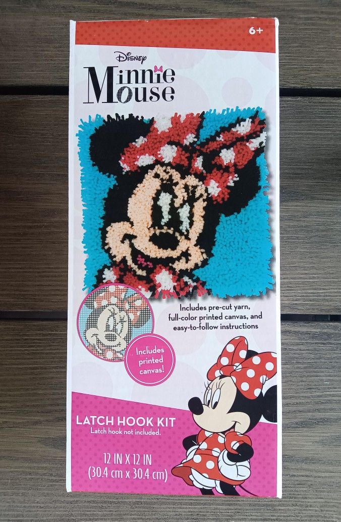 New Minnie Mouse Latch Hook Kit & Latch Hook Tool
