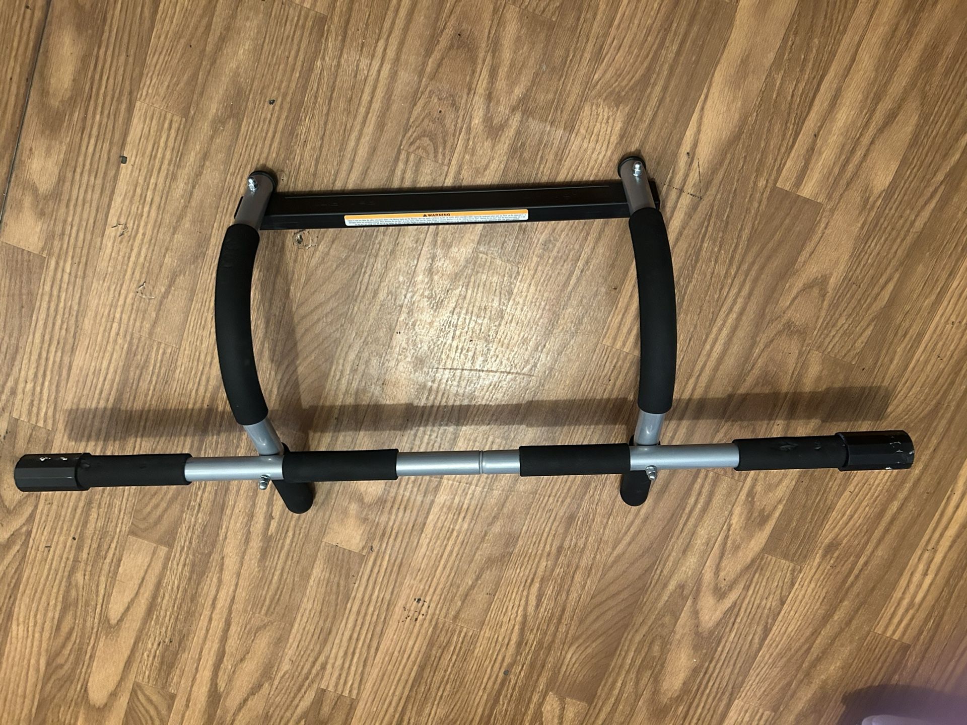 PULL-UP BAR