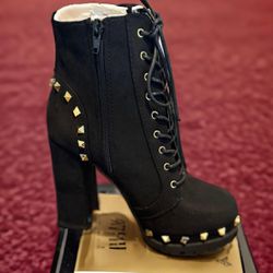 Black Spiked Boots 