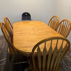 dinner table 