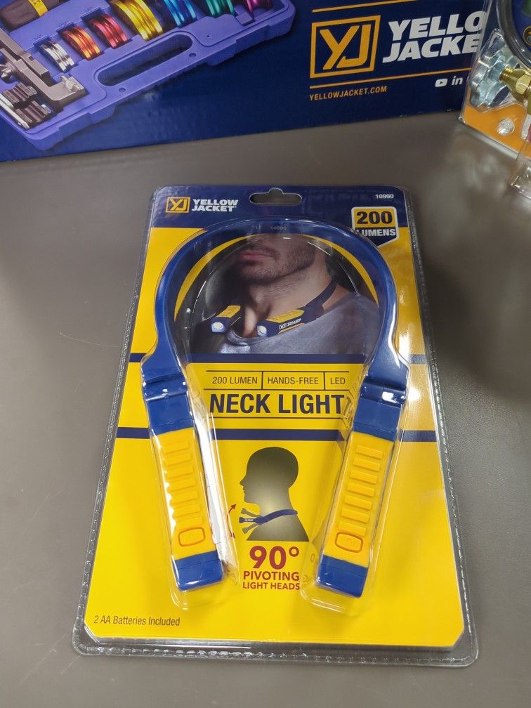 Yellow Jacket 10990 Neck Flashlight