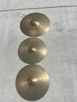 Vintage Avedis Zildjian 15”  Set And Avedis Zildjian 18”  Cymbal