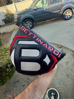Bettinardi Inovai 8.0 Spud Neck Putter + 2 Headcovers
