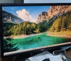 Dell  24-in monitor brand new webcam power cord works perfect $30