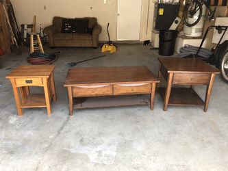 Coffee table, night stands